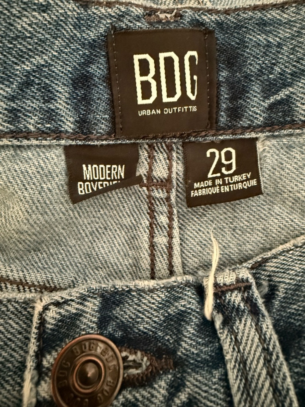 BDG Jeans - Picture 3 of 3